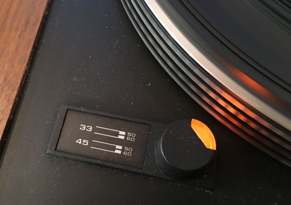 2492241-8bafbe10-turntable-sansui-sr-717.jpg 2492241-8bafbe10-turntable-sansui-sr-717.jpg