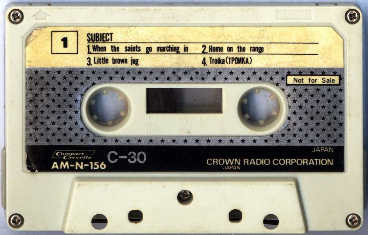 crown_dt30.jpg crown_dt30.jpg