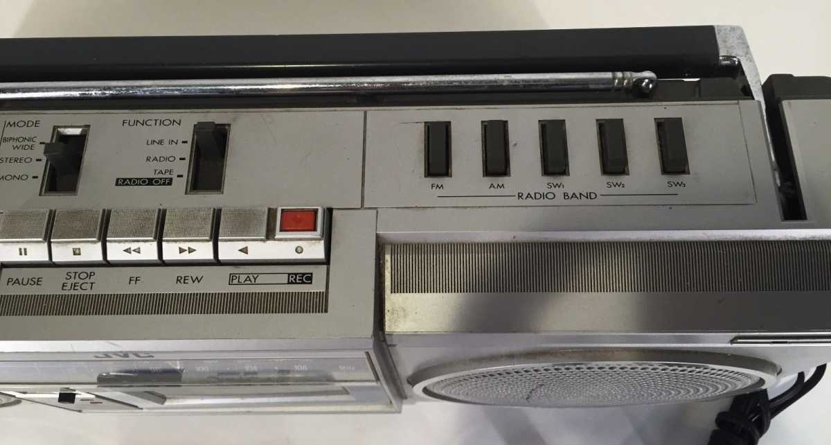 jvc-rc565w.jpg jvc-rc565w.jpg