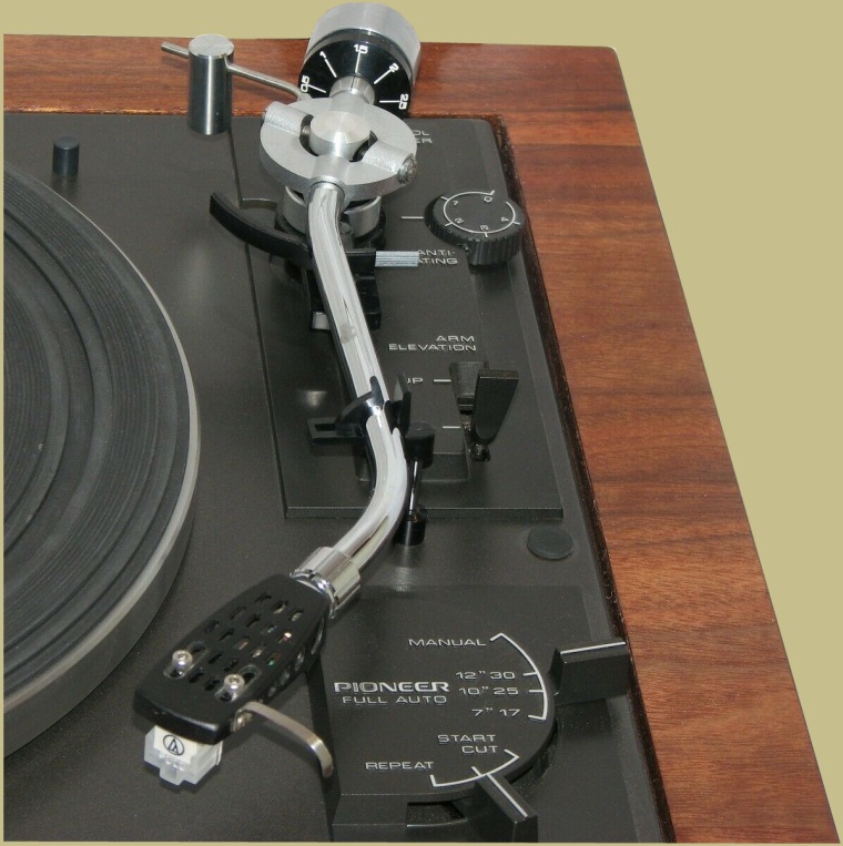 pioneer-pl-a45d-tonearm.jpg pioneer-pl-a45d-tonearm.jpg
