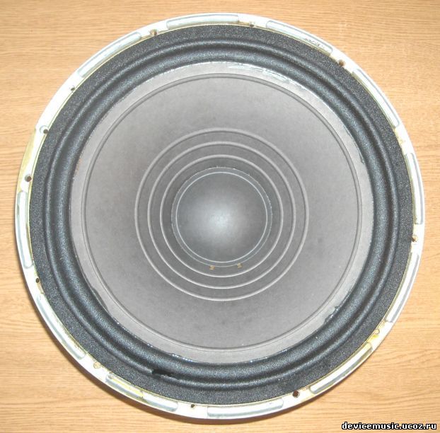 100-3.jpg 100-3.jpg