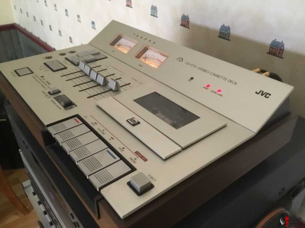 jvc-cd1770.jpg jvc-cd1770.jpg